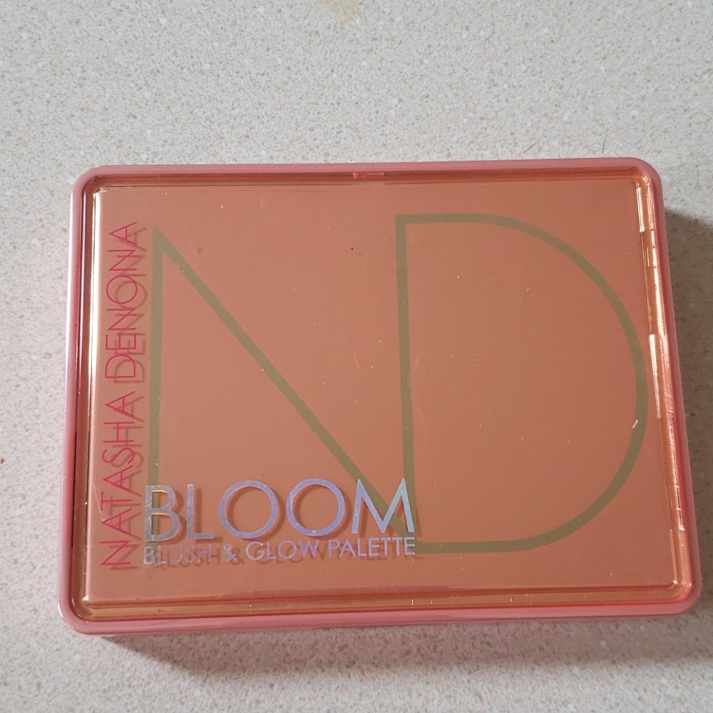 Natasha denona bloom blush and glow